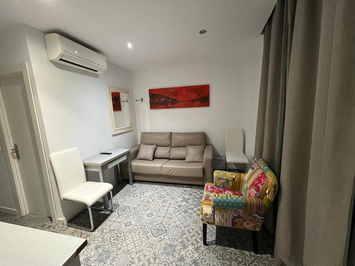 Apartamentos Royal Urban Granada Bagian luar foto